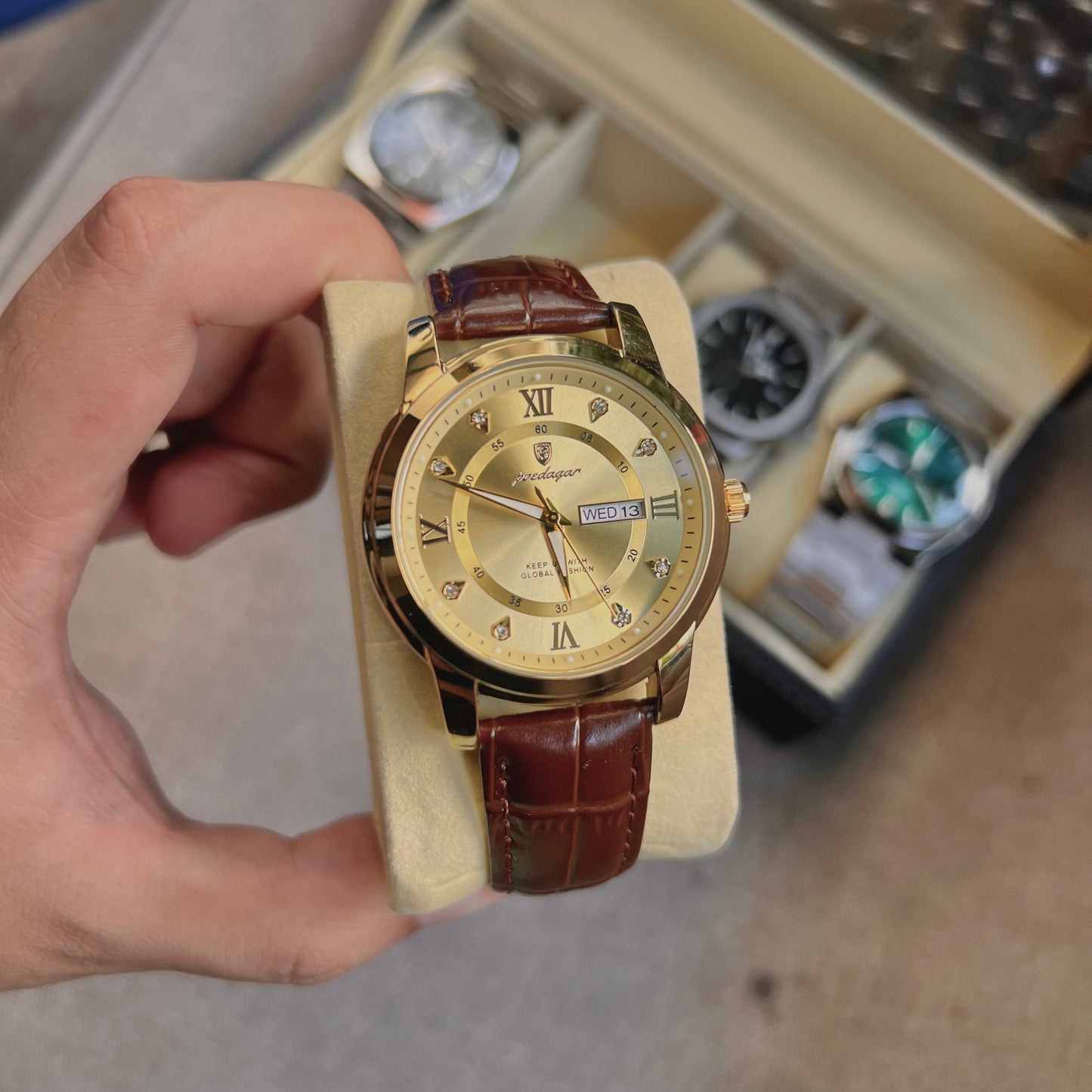 RELOJ DE LUJO GOLD